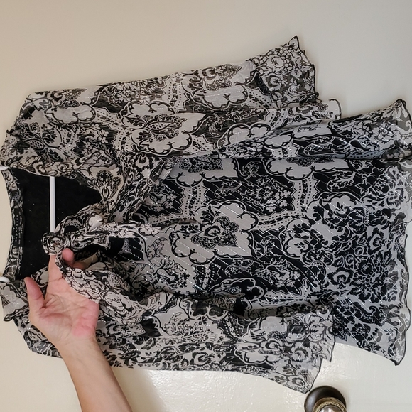 New Separates by New York City Design Co brand blouse - Picture 2 of 4